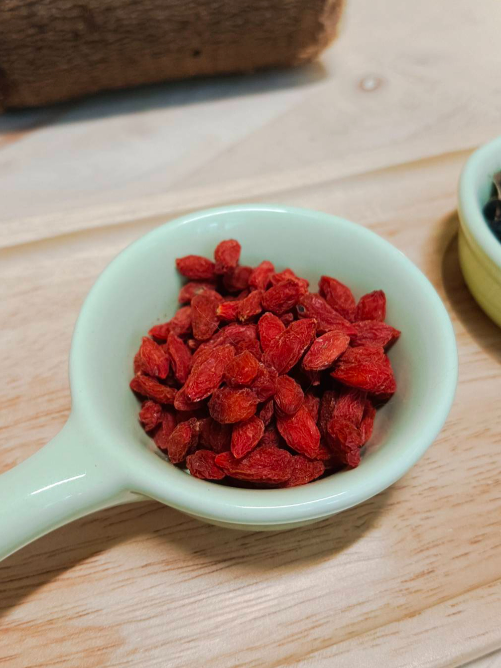 caycay-goji-berry-โกจิเบอร์รี่สำหรับสัตว์เลี้ยง-หอม-อร่อยสุดๆเลยคับ