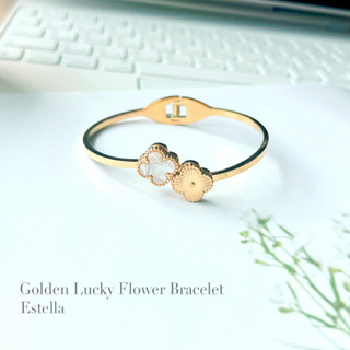 estella- กำไลข้อมือ รุ่น Golden Lucky Flower Br กำไลสแตนเลสแท้ เครื่องประดับ ผู้หญิง กำไลแฟชั่น กำไล ประดับเพชร ชุบทองคำ