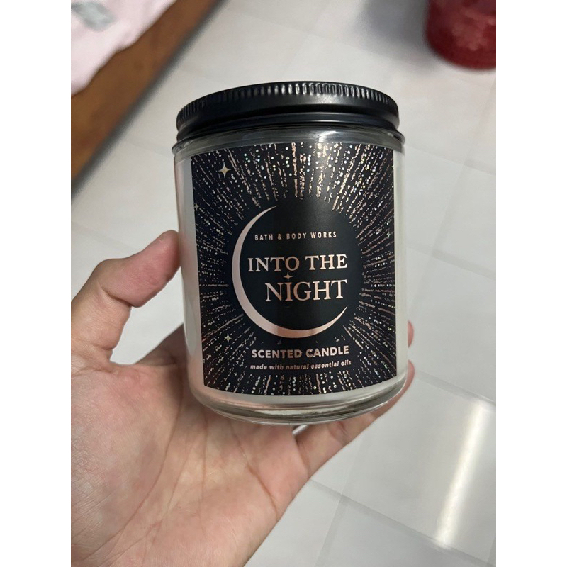 bath-amp-body-works-into-the-night-single-wick-candle-198g-ของแท้