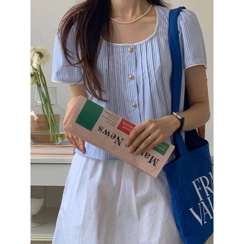 lora-blouse-เสื้อ-เบลาซ์-สีฟ้าพาสเทล-แขนตุ๊กตา-สินค้าพร้อมส่ง