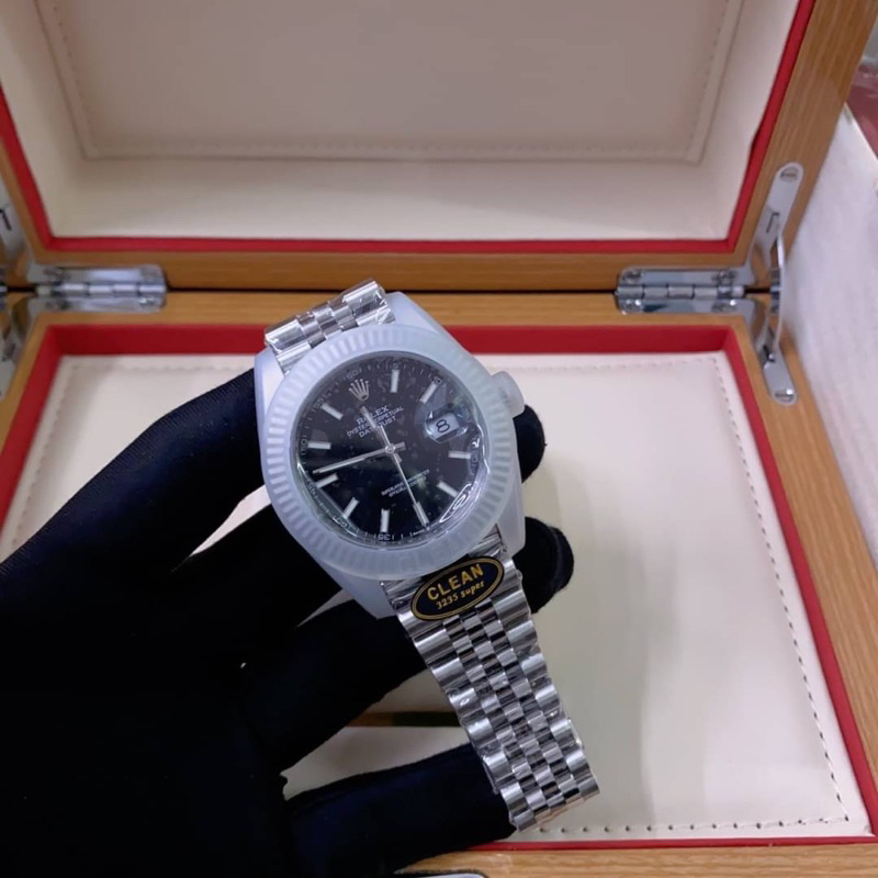 นาฬิกาข้อมือrolex-super-top-swiss-1-1-โรงงาน-clean-factory-กระจกแซฟไฟร์แท้100