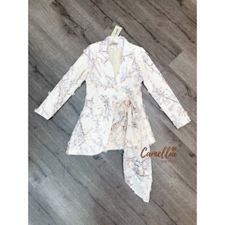 CAMELLIA:Minidress Blazer  ผ้าดอกนูนสีครีม(*รบกวนเช็คสต๊อกก่อนกดสั่งซื้อ)