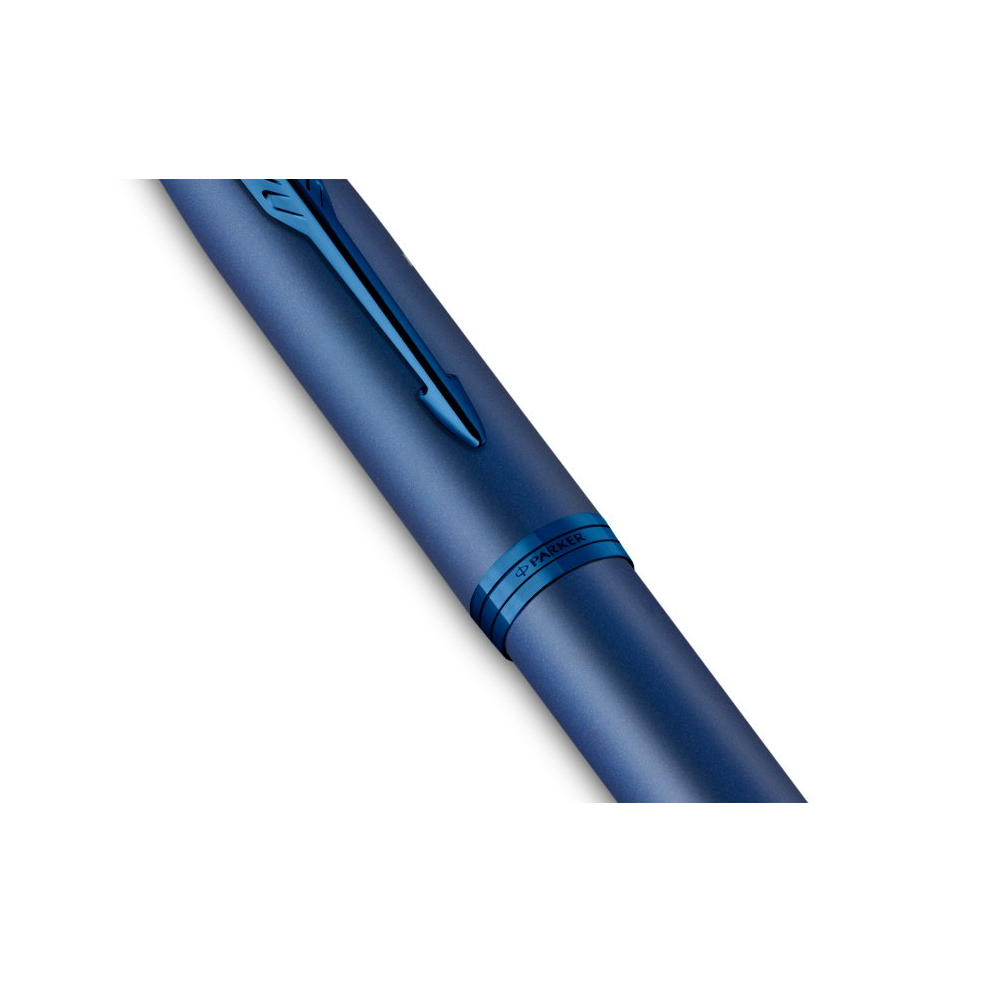 parker-im-monochrome-blue-rollerball-pen