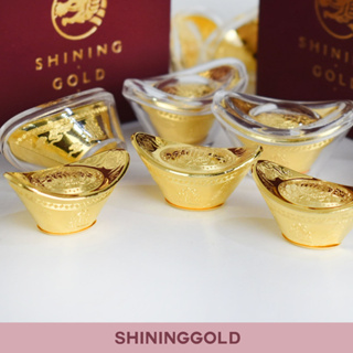 สินค้า SHINING GOLD ทองคำแท้ 99.9% กิมตุ้งตัวอักษรจีน 福 ฝู มอบเป็นของขวัญเก๋ๆ ราคาเบาๆ น้ำหนัก 0.2 กรัม พร้อมกล่อง