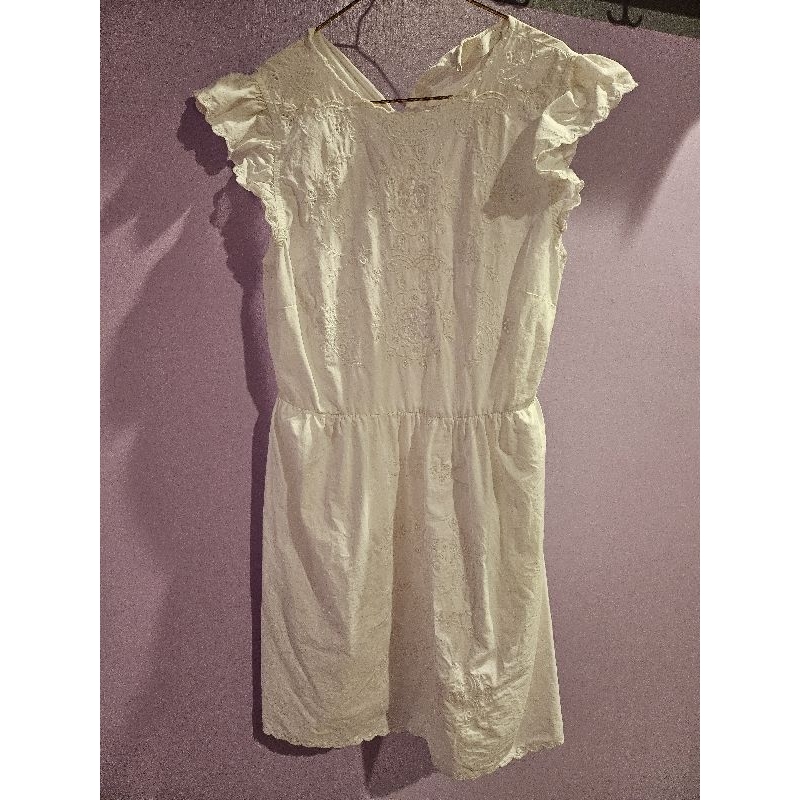 dress-ขาวสะอาดเหมาะใส่ไปวัดไปทำบุญ