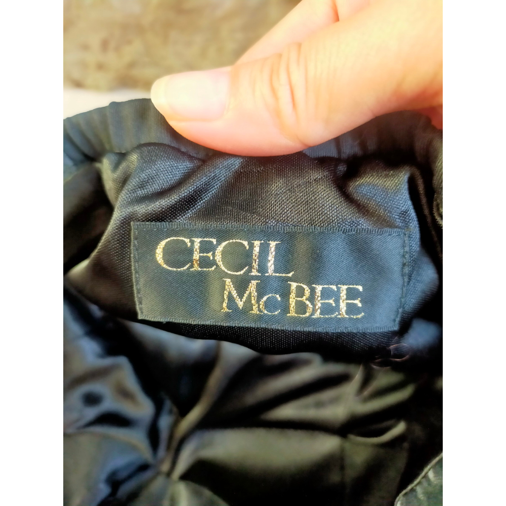 cecil-mcbee-เดรสออกงาน-สายเดียว-น่ารักมาก-ทรงสวย-ผ้าดี-ใส่สบาย-สภาพเหมือนใหม่-ขนาดไซส์ดูภาพแรกค่ะ-งานจริงสวยค่ะ