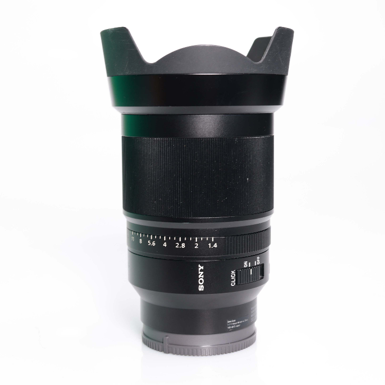 used-sony-fe-35-mm-f-1-4-yc