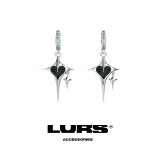 LURS Black doji stud earrings