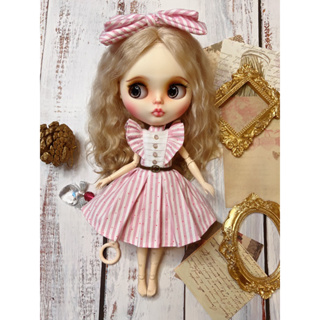 ชุดตุ๊กตาบลายธ์พร้อมส่ง งาน Handmade สำหรับ ตุ๊กตา Blythe ขนาด 30 ซม.