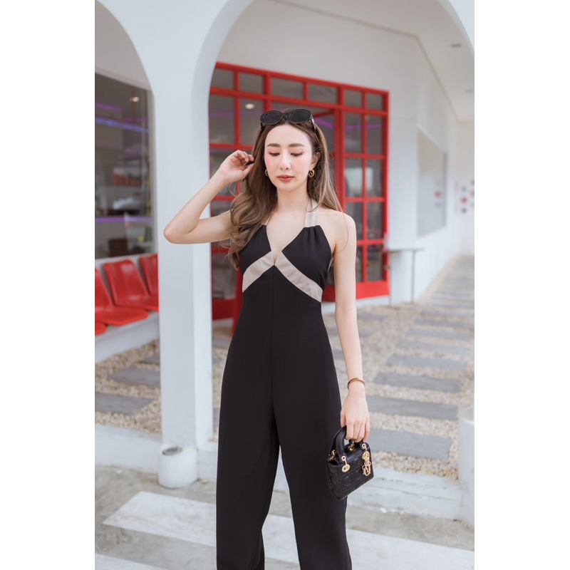 สาวๆ-ที่รอชุดจั้มสูท-สวยจบในชุดเดียวแนะนำรุ่นนี้เลยนะคะ