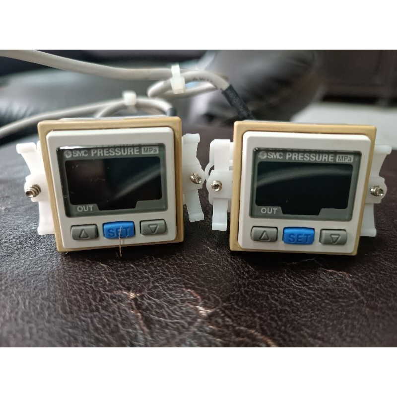 SMC Digital pressure switch ISE30C6H25M Shopee Thailand