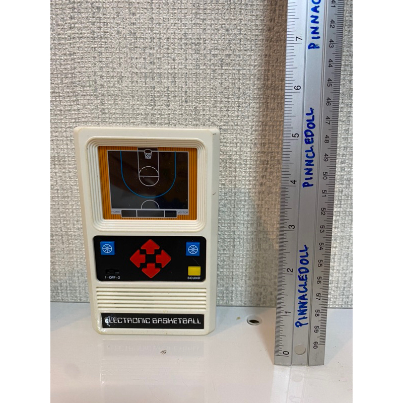 Vintage Mattel Classic Electronic Handheld Basketball Game 1978 ของแท้