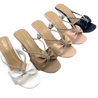 โปรโมชั่น : รองเท้าแฟชั่น แบรน์ด Marco รุ่น B1031 ส้นแก้วสูง 2 นิ้ว แต่งโบว์สายเพชร