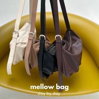 (ใส่โค้ด NBAUW3 เหลือ 312) MELLOW BAG หนังนุ่ม&เบา แฝงด้วยดีเทลน่ารักกำลังดี