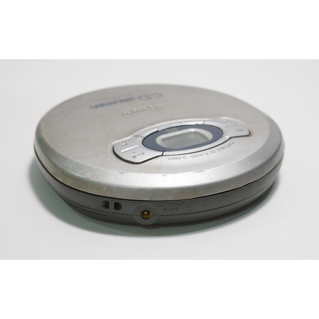 CD ウォークマン D-E660 SONY CD WALKMAN D-E660 ポータブルCD