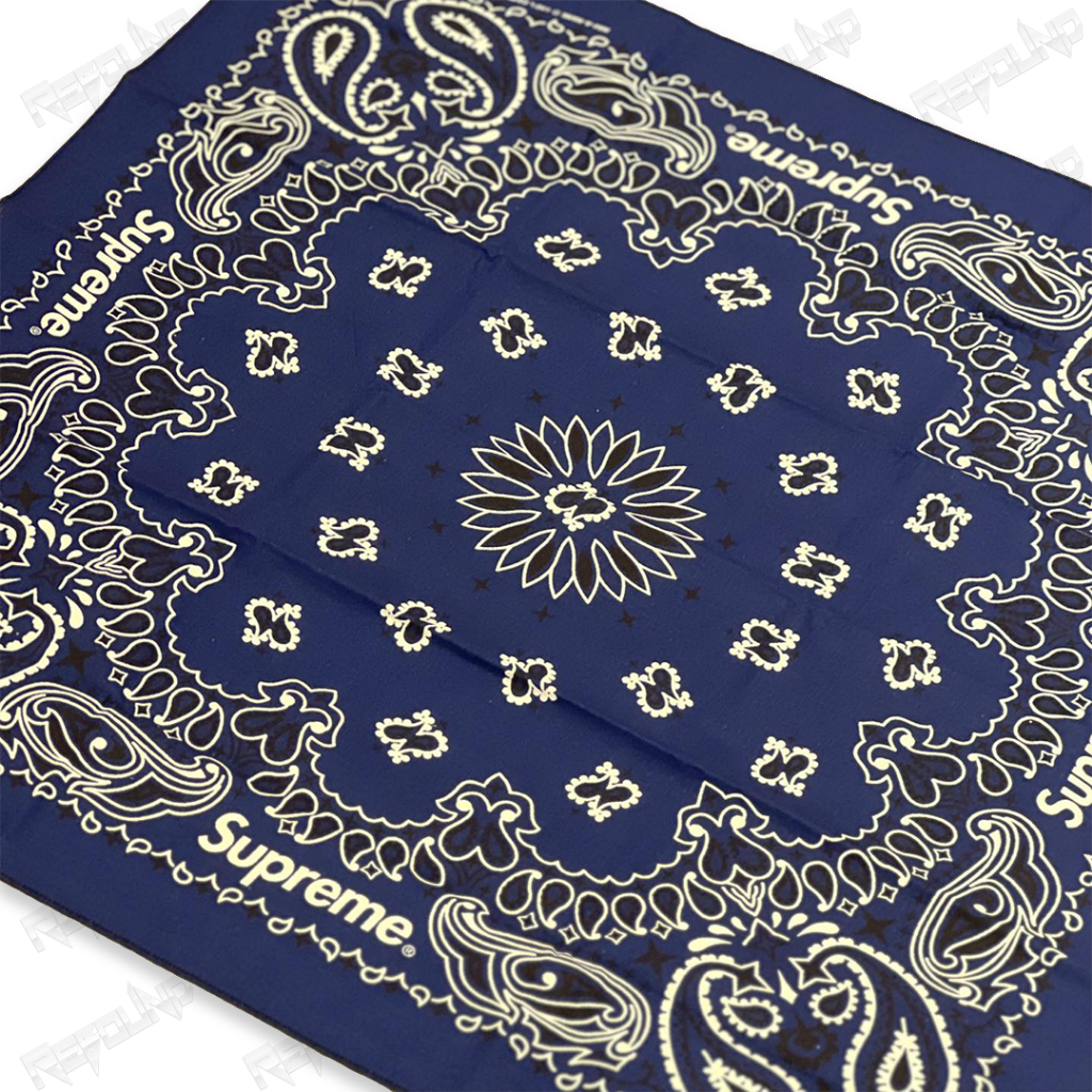 ผ้าเช็ดหน้า Supreme Hav-A-Hank Bandanas (3 Pack) Multicolor (SS24