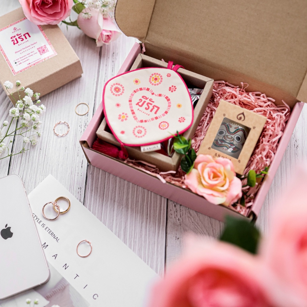 เซตของขวัญไทยๆ THAI STYLE GIFT SET BY ANONA | Shopee Thailand