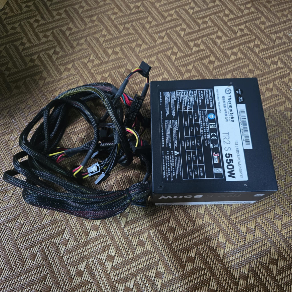 POWER SUPPLY (อุปกรณ์จ่ายไฟ) THERMALTAKE TR2 S 550W 80 PLUS (BLACK ...