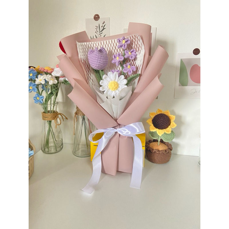ช่อดอกไม้ถักไหมพรม โครเชต์ ถักไหมพรม crochet flower ตกแต่ง ของขวัญ รับ ...