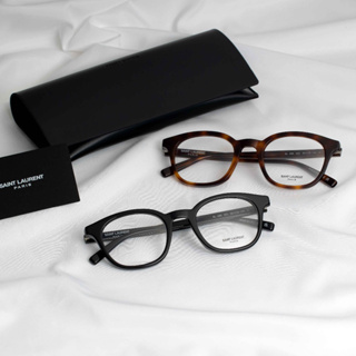 กรอบแว่นสายตา Yves Saint Laurent : SL 588 SIZE 50 MM.