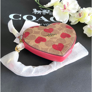 💚แท้💯 พร้อมส่ง💚Coach C8398 Heart Coin Case In Signature Canvas With Heart Print