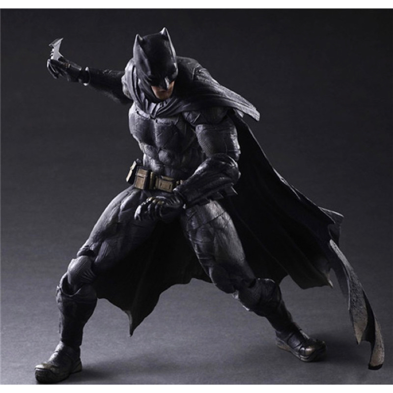 FIGURINE ARTICULÉE - Batman Play Arts Kai Batman v Superman Dawn of