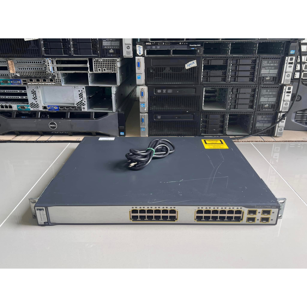 Switch Cisco Catalyst 3750G-24-TS-S - 24 Ports Gigabit - Couche 3 - Occasion