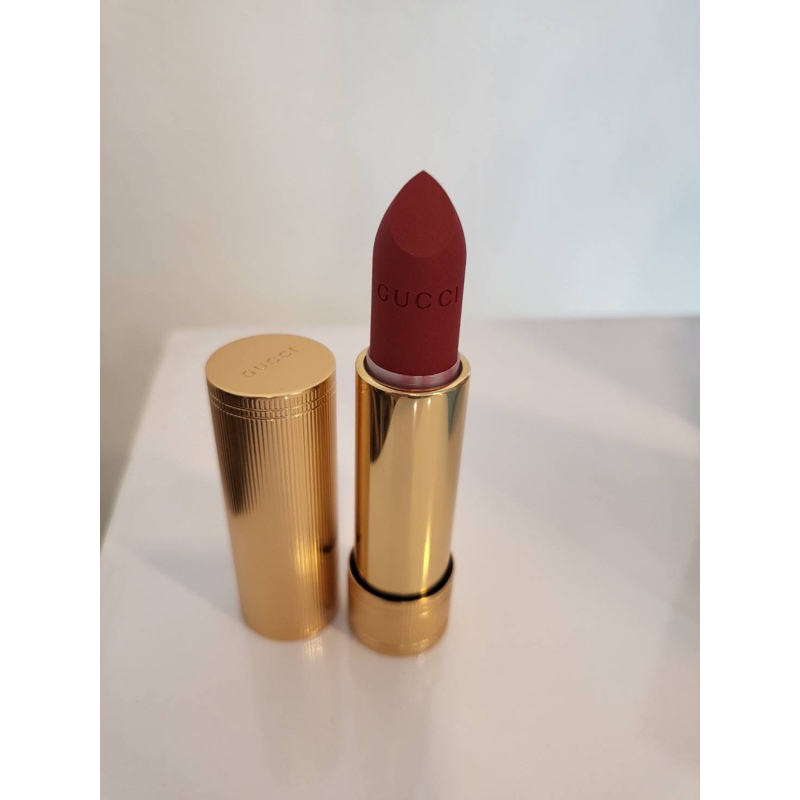 gucci-rouge-l-vres-mat-matte-lipstick-3-5g