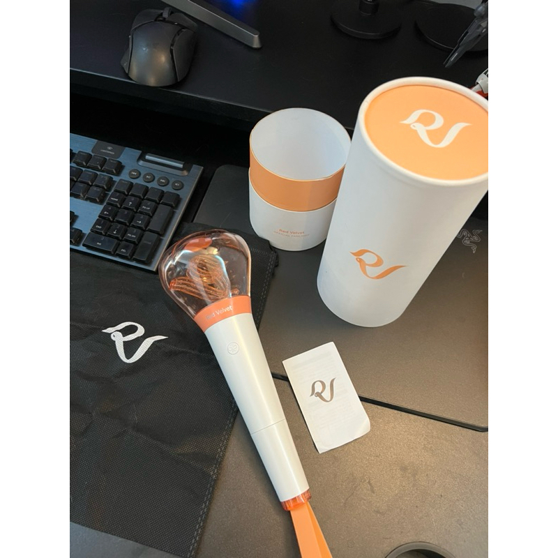 Dreamus Red Velvet - Light Stick Officiel + 1 Photocard Aléatoire (Version Coréenne Originale) - 2