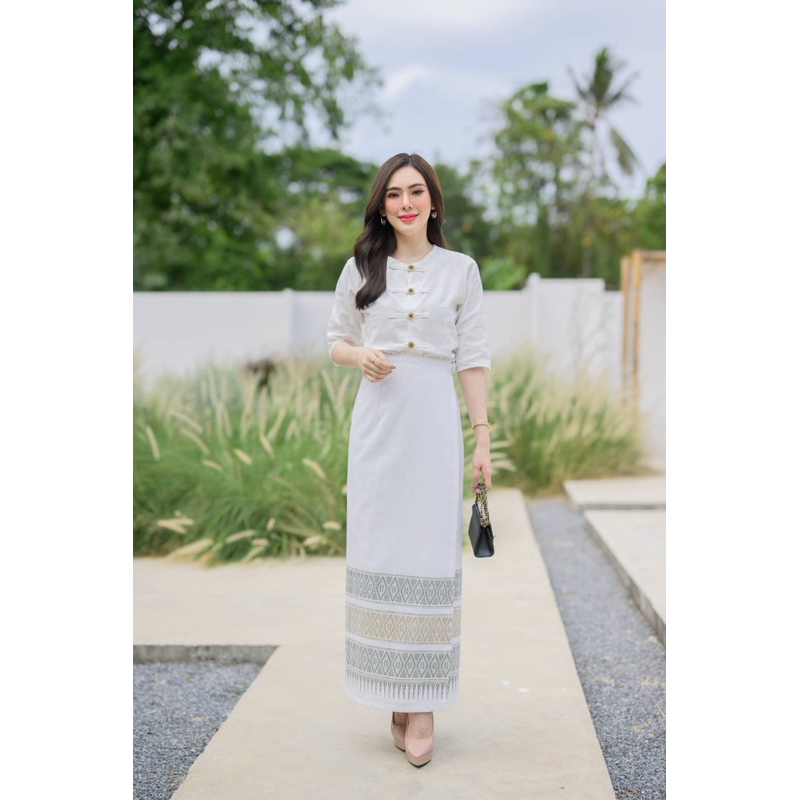 เซตชุดพื้นเมืองกาสะลอง เสื้อขาว+ผ้าถุงฟรีไซส์ เนื้อดี คลาสสิค ขับผิว มุมมองที่ 4
