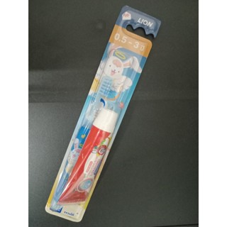 โคโดโม แปรงสีฟัน คละสี โปรเฟสชันนัล 0.5-3 ปี + ยาสีฟัน 15ก. KODOMO Toothbrush PROFESSIONAL 1pc.