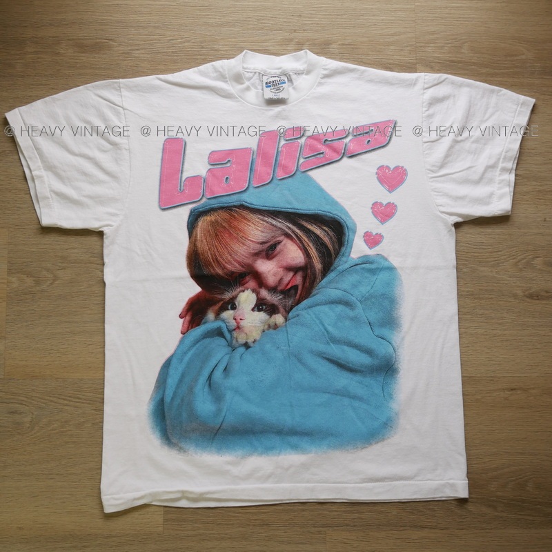 LISA BLACKPINK ป้ายBootleg แท้ เสื้อวินเทจ ทัวร์ วงเกาหลี K LISA BLACKPINK ป้ายBootleg แท้ เสื้อวินเทจ ทัวร์ วงเกาหลี K