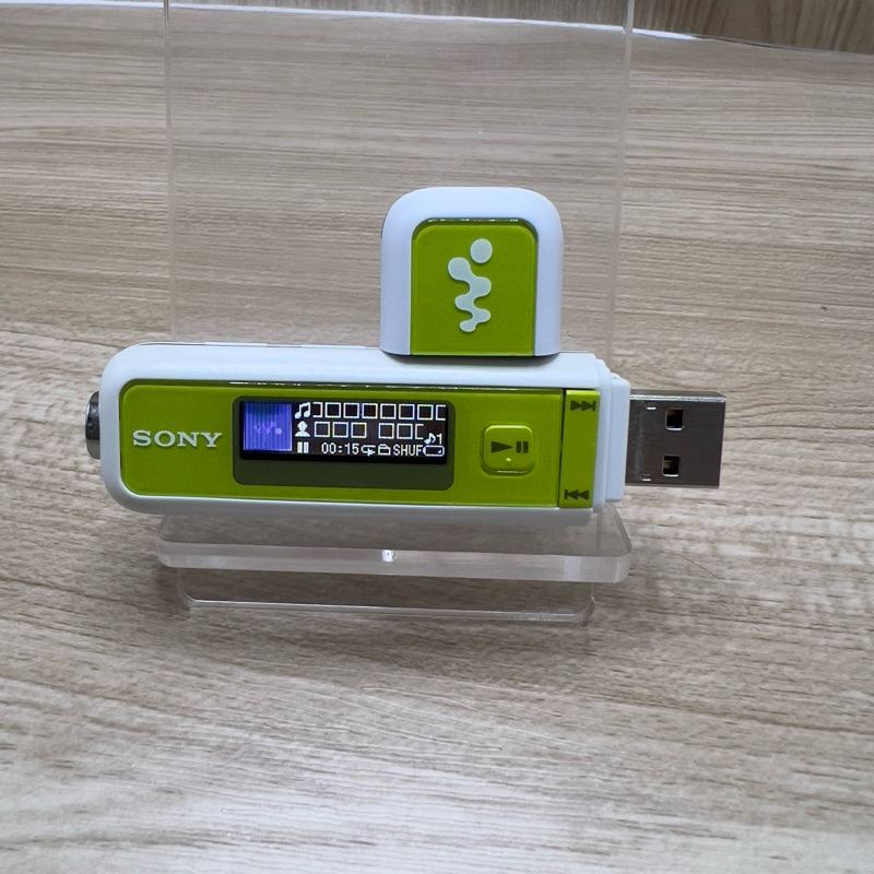 SONY ウォークマン からす NW-E023F（中古品）