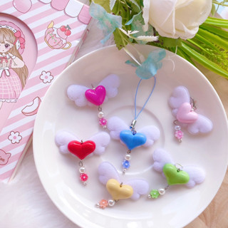 ｡✿*ﾟ Pendant ･✿.｡ที่ห้อยรองเท้า หัวใจปีกนางฟ้า | Chanis Store