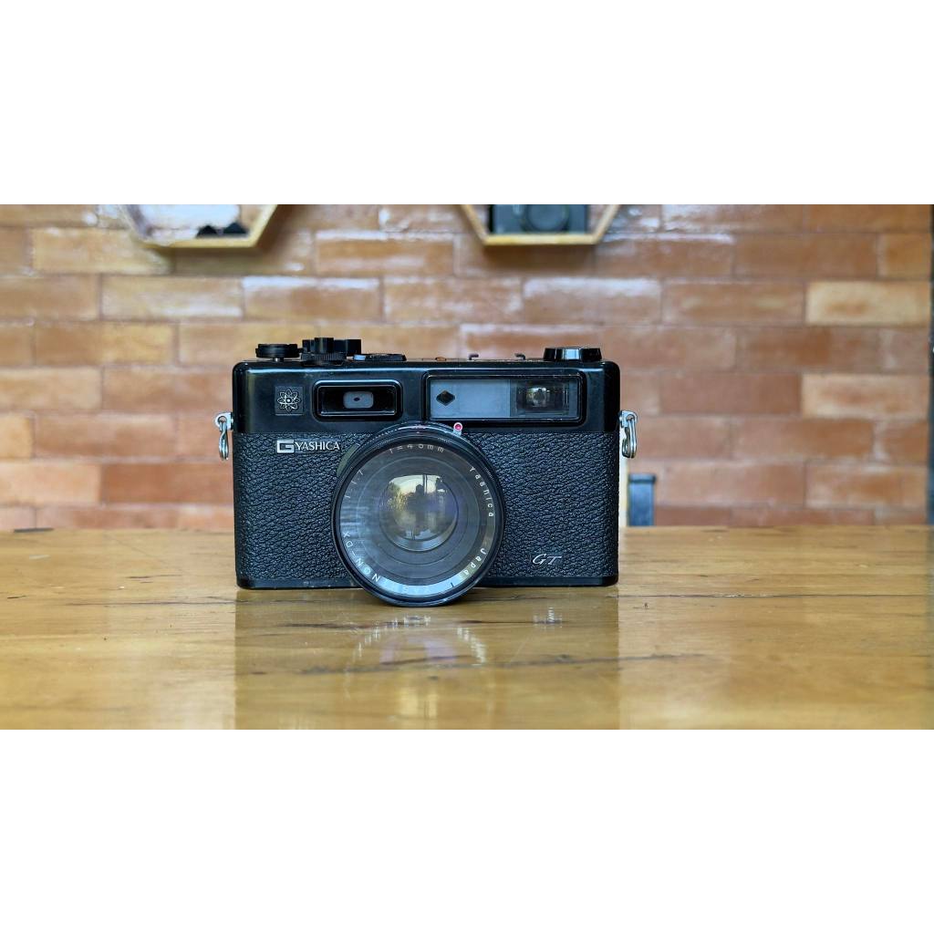 Yashica Electro 35 GT Noir - Révisé Et Testé - Objectif Yashinon 1.7 45mm - Japon