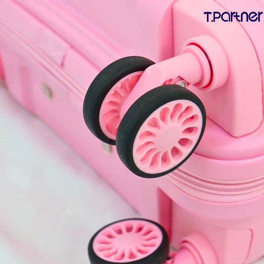 Tpartner รุ่น Wave Series กระเป๋าเดินทาง PP100% น้ำหนักเบาพิเศษ ดีไซน์ลายคลื่น มีให้เลือกหลายขนาดและสีสัน พร้อมระบบ TSA Lock และล้อคู่ลื่น 360 องศา