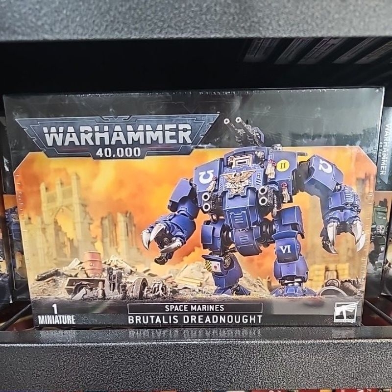 Games Workshop – Warhammer 40k – Space Marines : Brutalis Dreadnought – Colosse De Mêlée à Monter Et Peindre
