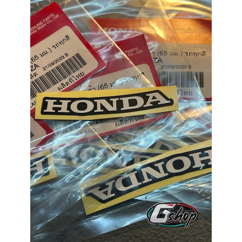 สติ๊กเกอร์แท้ 65 มม.สีขาว พื้นดำ Honda Wave125S , i , R ไฟเลี้ยวบังลม เวฟทุกรุ่น (86101-KYZ-900ZA) รูปที่ 2