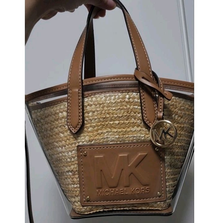 กระเป๋า-mk-kimber-small-zip-tote