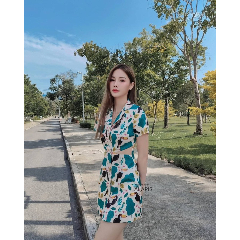 มินิเดรสคอปกเขียวเหนี่ยวทรัพย์มาแรง-สอบถามสต็อคก่อนสั่งน๊า