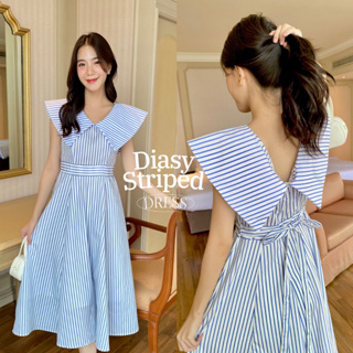 chuuchop_พร้อมส่ง(C8203)🫐🛼🥣Diasy striped  dress เดรสยาวแขนกุดลายทางฟ้า