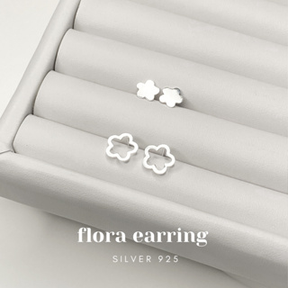 🔥กรอกโค้ด CLMLH ลด 45.-🔥Flora stud earrings //ต่างหูดอกไม้ปักก้าน ต่างหูเงินแท้925 เหมาะกับคนแพ้ง่าย