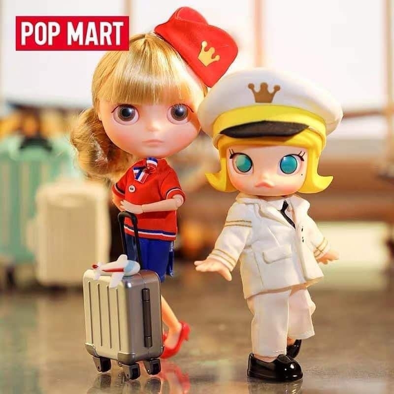 pop-mart-molly-x-blythe-limited-edition-cabin-crew-set-พร้อมส่ง