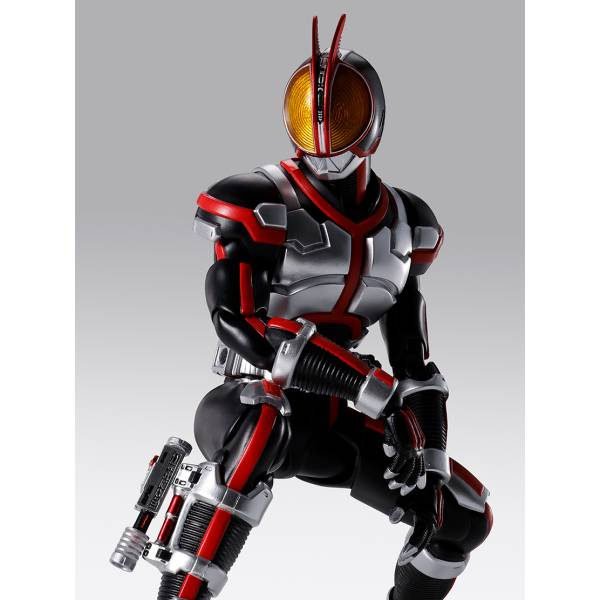 s-h-figuarts-kamen-rider-555-kamen-rider-faiz