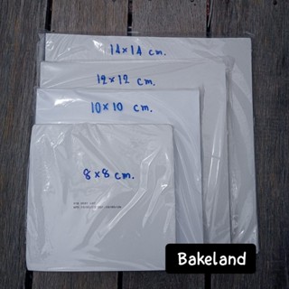 Bakeland!!!กระดาษห่อโรตี/ซับมัน รองของทอด กระดาษห่อข้าว  1 kg  แบบไม่เคลือบและเคลือบ ใบตองเทียม แผ่นใส 500 กรัม