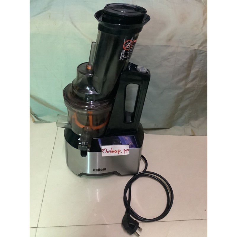 เครื่องสกัดเย็นน้ำผักผลไม้ มือสอง ReBoot Mater pro,ReBoot Master 6000