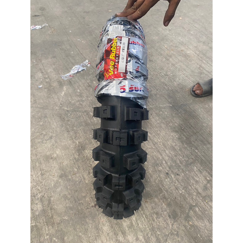 VT Tubes 120/90 x 17 Ultra Heavy Duty TR4 2.5mm Vee Rubber (VT17120HD) main image 1