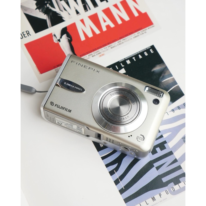 Vhbw Alimentatore 5V 2A Per Fotocamera Fujifilm FinePix F30, F31 - Cavo 2 Metri - Sostitutivo AC-5V