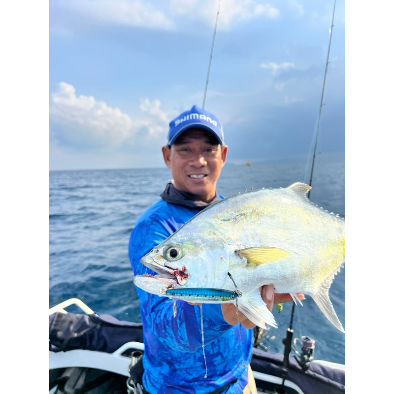 เหยื่อจิ๊ก Ocean Ruler GUNGUN JIG รุ่น BLADE มีใบสปินพร้อมตัวเบ็ด ...