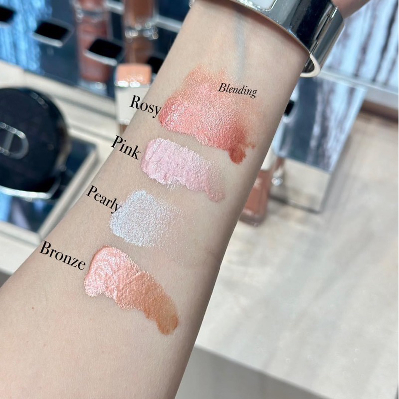 New ไฮไลต์ Dior Forever Glow Maximizer 👑